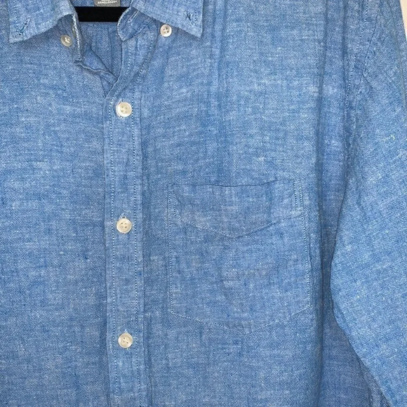 Old navy denim button up - Picture 3 of 4